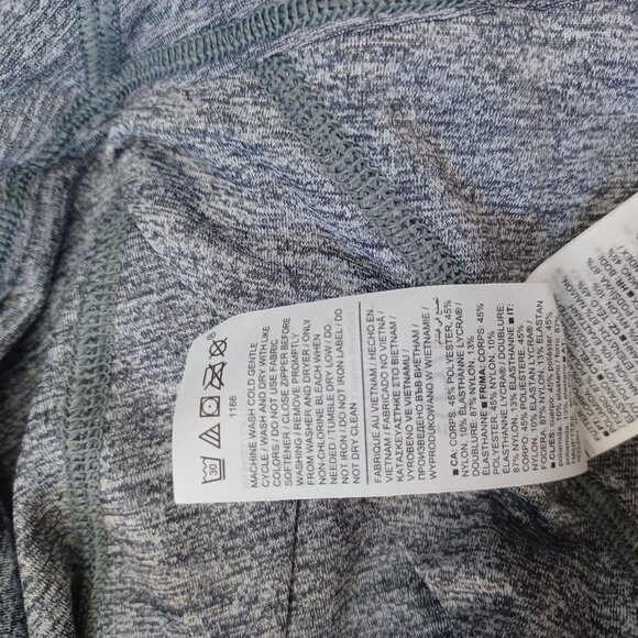 Athleta Tank Top Pacifica Illume UPF Gray Fitted 1/4 Zip Womens Medium NEW - Picture 10 of 13